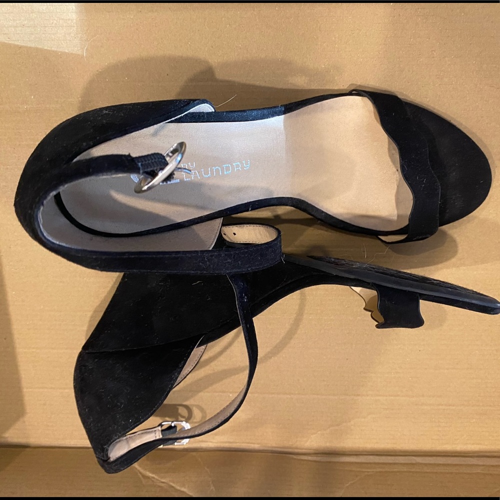 Chinese laundry black suede wedges size 8